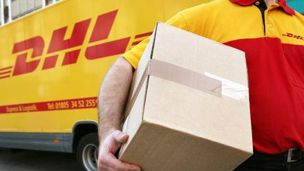 Und noch ein Paket. E-Commerce boomt. Die Umweltbilanz indes ist zweifelhaft. 
