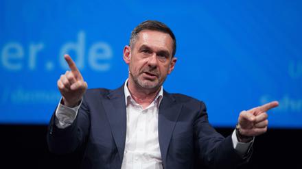 Paul Mason ist Brite und Globalisierungskritiker.