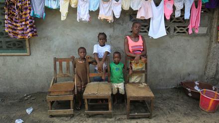 Eine Ebola-Familie in Liberia. 