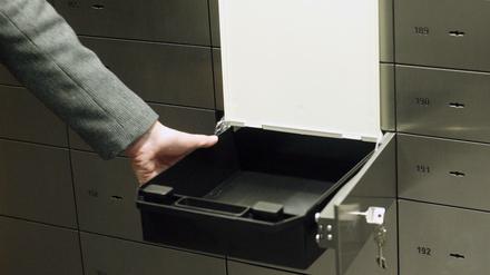 Immer mehr Kunden wollen ein Bankschließfach. Der Grund sind Einbrüche und niedrige Zinsen.