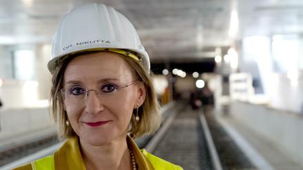 Die vierfache Mutter Sigrid Nikutta steht an der Spitze der Berliner Verkehrsbetriebe (BVG). Im Juni erwartet sie ihr fünftes Kind. 