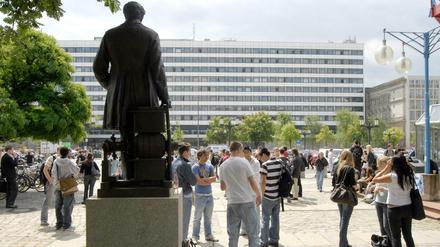 Die Technische Universität Berlin diskutiert über Sperrvermerke bei Examensarbeiten.