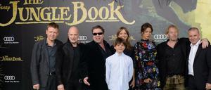 Justus von Dohnányi (l-r), Christian Berkel, Armin Rhode, Pablo Ribet-Buse, Heike Makatsch, Jessica Schwarz, Ben Becker und Joachim Król kommen zu der Deutschlandpremiere von Disneys "The Jungle Book". 