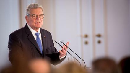 Bundespräsident Joachim Gauck spricht am 07.04.2016 in Berlin zu Beginn des Symposiums "Flüchtlinge in Deutschland: Integration ermöglichen - Zusammenarbeit stärken".