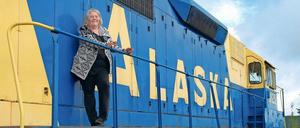 Stolz aufs Monstrum. Susan Wilson, in Texas geboren, kam schon als Kind mit ihren Eltern nach Alaska. Später arbeitete sie als Blumenverkäuferin und Betriebsingenieurin bei der Trans-Alaska-Pipeline.