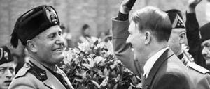 Benito Mussolini und Adolf Hitler am 14. Juni 1934 in Venedig.