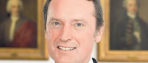 Der Hoffnungsträger. Hans-Walter Peters, Chef der Hamburger Berenberg Bank, soll das Image der Branche aufpolieren. Jetzt steht sein Institut selbst in der Kritik. 