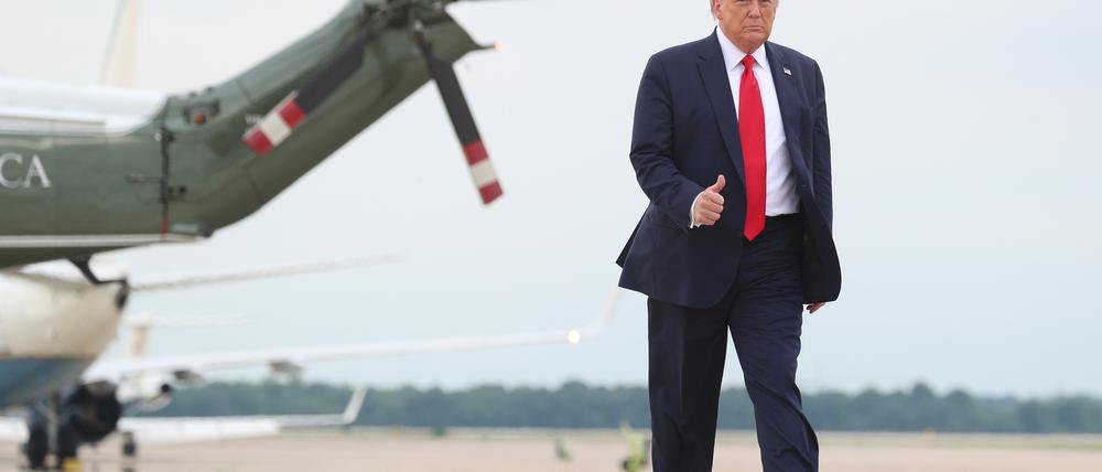 Mit der Coronakrise sanken die Zustimmungswerte für Donald Trump. Joe Biden liegt in Umfragen neun Prozentpunkte vor ihm.