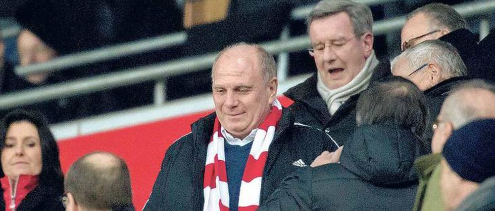 Rückkehrer. Seit sechs Wochen ist Uli Hoeneß wieder im Stadion dabei.