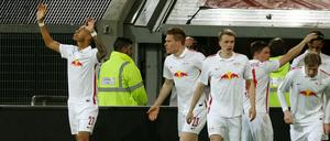 Blick nach oben. RB Leipzig steht vor dem Aufstieg in die Bundesliga.