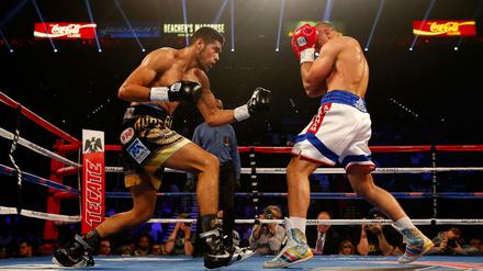 Doppeldeckung und kaum offene Akzente lieferte Arthur Abraham (r.) gegen Gilberto Ramirez (l.) in der MGM Garden-Arena in Las Vegas.