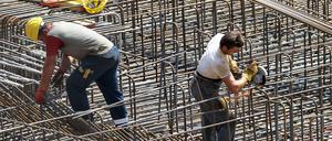 Die Löhne auf dem Bau sind besonders niedrig. Dort wird verstärkt auf Einhaltung des Mindestlohns kontrolliert. 