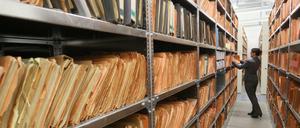 Die Stasi-Akten sollen nach Meinung der Experten an ihrem jetzigen Standort in Berlin-Lichtenberg bleiben. 