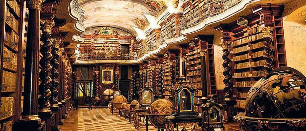 Bibliotheken, wie hier der Lesesaal im Jesuitenkloster Clementinum in Prag, werden auch im digitalen Zeitalter nicht überflüssig.