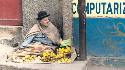 Ungleiche Chancen: Durch die Abhängigkeit von Rohstoff- und Agrarexporten ist die Armut, wie hier in Bolivien, wieder gestiegen.