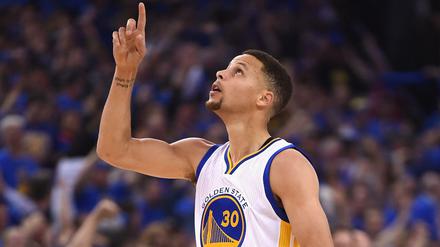 Stephen Curry war auch gegen Memphis nicht zu stoppen.