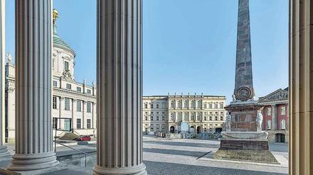 Schmuckstück am Schlossplatz. Das 1772 entstandene Palais Barberini wurde 1945 zerstört. Derzeit wird es originalgetreu rekonstruiert. 