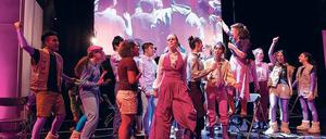 Ideen-Reich. Eine eigene Sprache haben sich die jungen Kreativen für ihr Land Blomagal ausgedacht, dazu mannigfaltige Sitten und Gebräuche. 