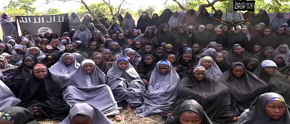 Ein Bild der Mädchen, das von Boko Haram veröffentlicht wurde.