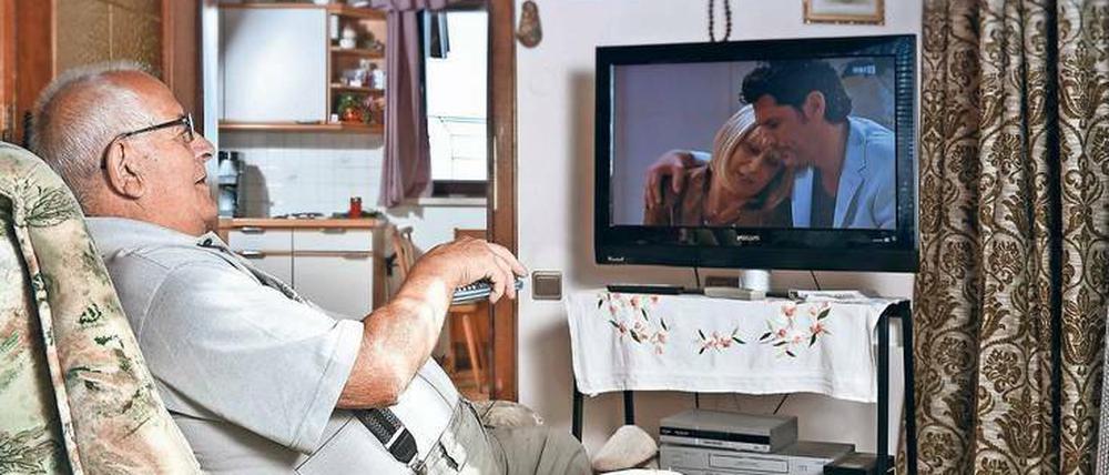 TV-Rekordler. Senioren sehen 312 Minuten pro Tag fern.