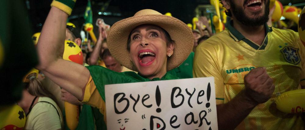 Public Viewing zur Amtsenthebung: In Sao Paulo jubelten Demonstranten, nachdem sie die Abstimmung verfolgt hatten.