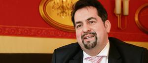 Aiman Mazyek, Medienberater und Vorsitzender des Zentralrats der Muslime in Deutschland, bezeichnet die AfD als nicht grundgesetzkonform.