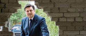 Andreas Geisel ist seit 2014 Senator für Stadtentwicklung in Berlin. Im Mai will er Vorschläge vorlegen, wie Spekulationsgewinne der Stadt zugute kommen können. Dabei denkt der SPD-Politiker auch an die Wiedereinführung der Grundsteuer C für unbebaute Grundstücke.