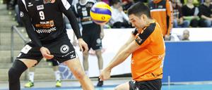 Berlins Erik Shoji ist als Rückhalt in der Abwehr in Lüneburg besonders gefragt.