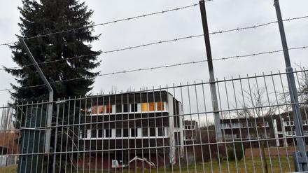 Die Flüchtlingsunterkunft in Chemnitz-Einsiedel im Januar. In der Nacht zum Mittwoch wurde auf die vom DRK betriebene Einrichtung ein Brandanschlag verübt. 