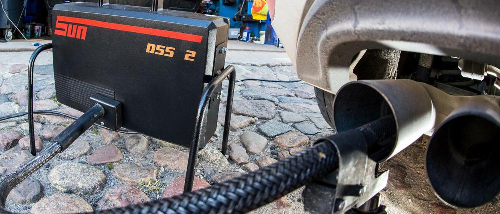 Verbraucherschützer sehen die deutschen VW-Kunden benachteiligt.