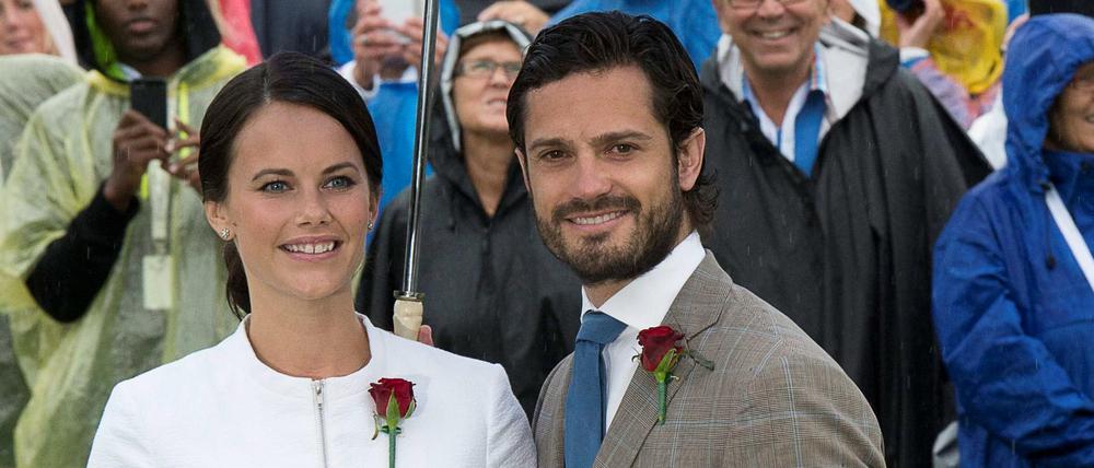 Schwedens Prinz Carl Philip und seine Frau Sofia haben nun einen kleinen Sohn.