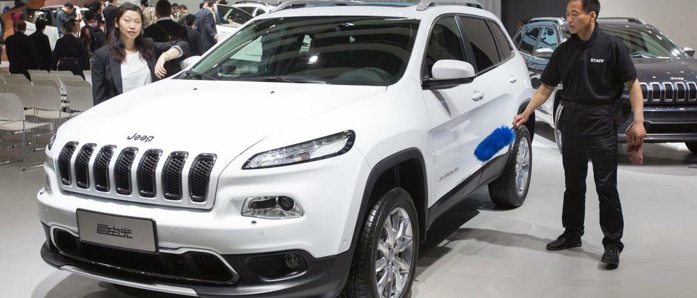 Fiat Chrysler ruft 1,1 Millionen Autos zurück.