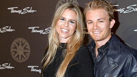 Nico Rosberg ist seit 2014 mit Vivian Sibold verheiratet, im August 2015 kam ihre Tochter zur Welt.