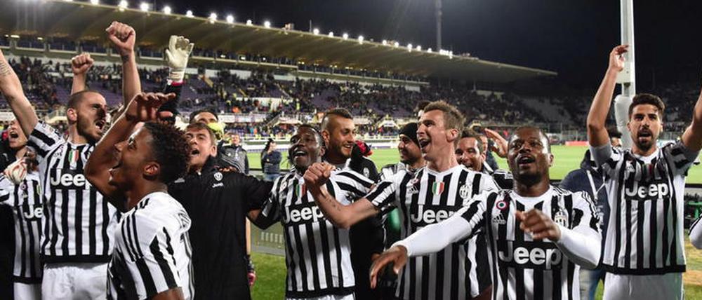 Gewohntes Bild. Juventus feiert eine Meisterschaft in Italien.