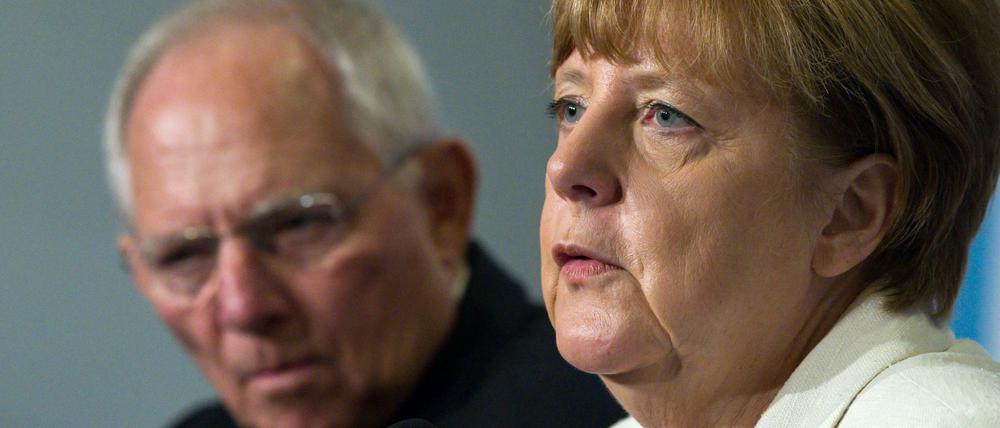 Mal wieder nicht ganz einig: Bundeskanzlerin Angela Merkel und Bundesfinanzminister Wolfgang Schäuble.