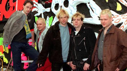 Die Toten Hosen im Februar 1996: Breiti, Wölli, Campino, Andi und Kuddel.
