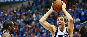 Wohin? Dirk Nowitzki könnte Dallas im Sommer verlassen.