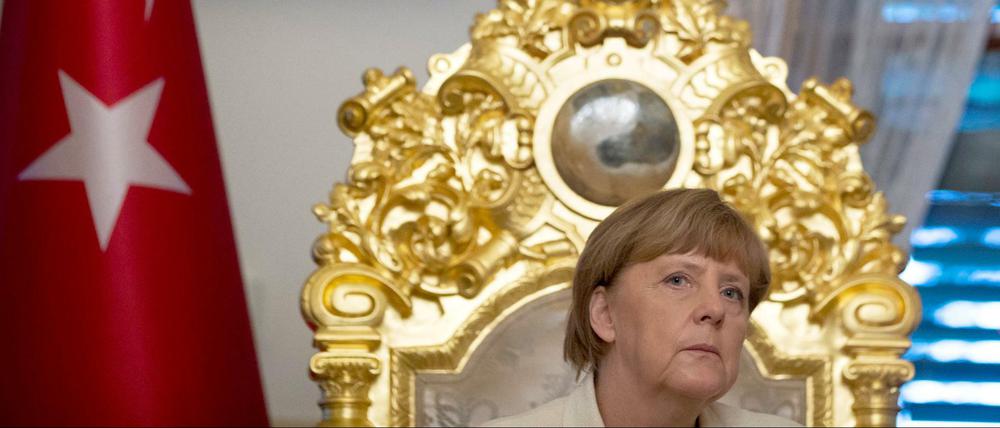 Angela Merkel nach ihrem Treffen mit dem türkischen Präsidenten Recep Tayyip Erdogan im Oktober 2015 in Istanbul.