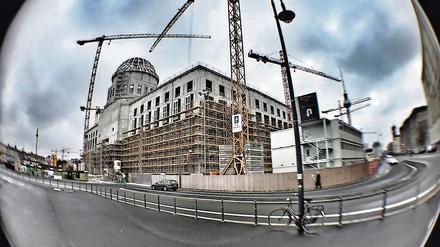 Vor allem Verkehr - über die Gestaltung des Schloss-Umfeldes sind sich Schwarz und Rot nicht grün.