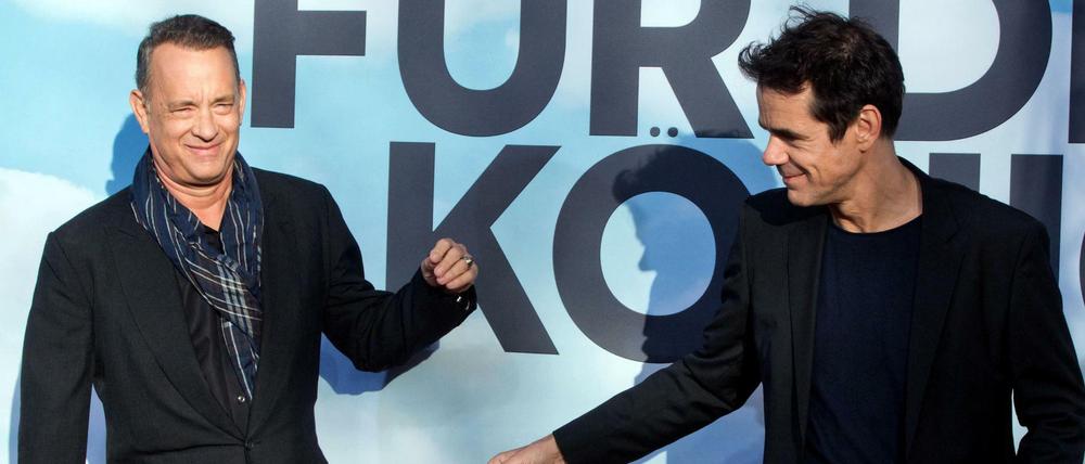 Filmfreunde: Schauspieler Tom Hanks und Regisseur Tom Tykwer haben nach "Cloud Atlas" wieder einen Film gedreht: "Ein Hologramm für den König".