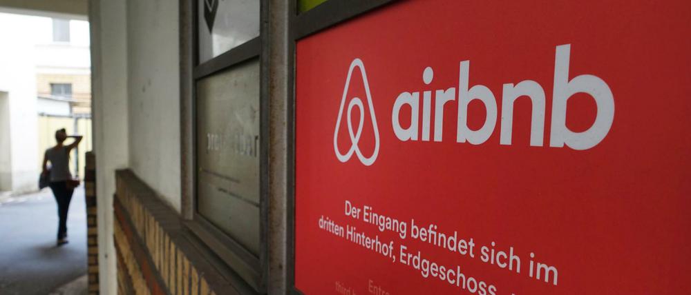 So deutlich wie der Unternehmenssitz sind die Ferienwohnungen meist nicht gekennzeichnet.