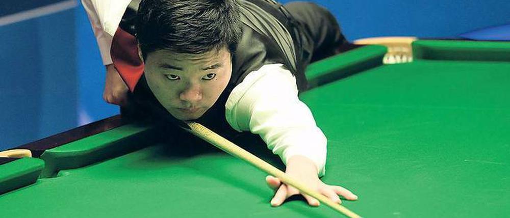 Kurzarbeiter. Ding Junhui siegte im Viertelfinale 13:3 gegen Mark Williams.