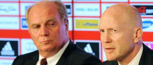 Schielt er auf den Job? Uli Hoeneß (l.) könnte Sportvorstand Matthias Sammer bei Bayern München vertreten.