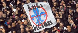 Keine Freunde fürs Leben. Fans von Eintracht Frankfurt mögen Darmstadt 98 nicht - und umgekehrt.
