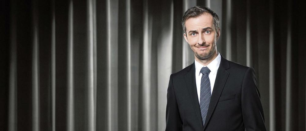 Bei der Staatsanwaltschaft in Mainz sind viele hundert Strafanzeigen gegen den ZDF-Moderator Jan Böhmermann eingegangen. 