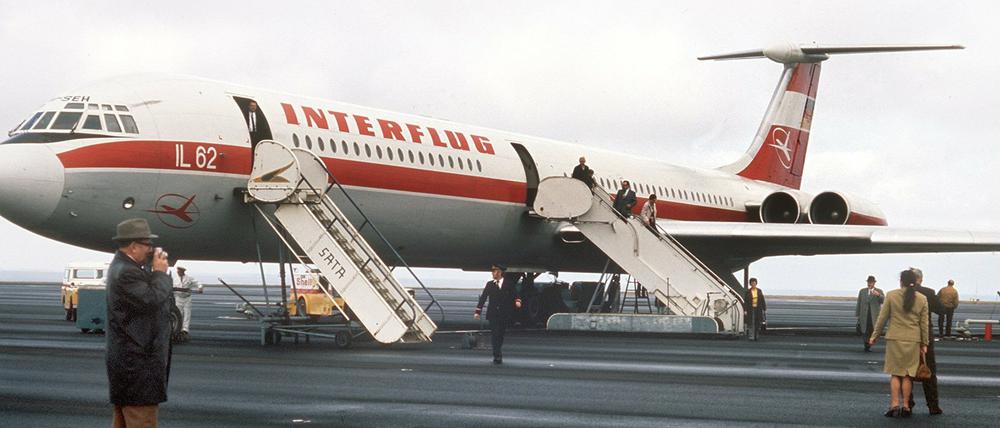 Eine sowjetische Iljuschin 62 der DDR-Luftlinie Interflug.