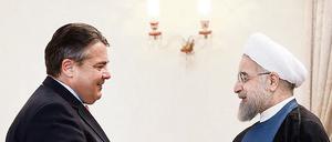 Bereits zum zweiten Mal binnen eines dreiviertel Jahres reist Sigmar Gabriel nach Teheran (Archivbild). 