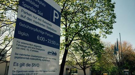 Zahlen, bitte! Jetzt auch am Schwimmbad an der Gatower Straße in Spandau.