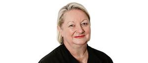 Carmen Krüger kocht in ihrem Restaurant in Eichwalde bei Berlin (carmens-restaurant.de).