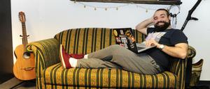 Der syrische Flüchtling Firas Alshater lebt in Berlin und ist ein Youtube-Star.